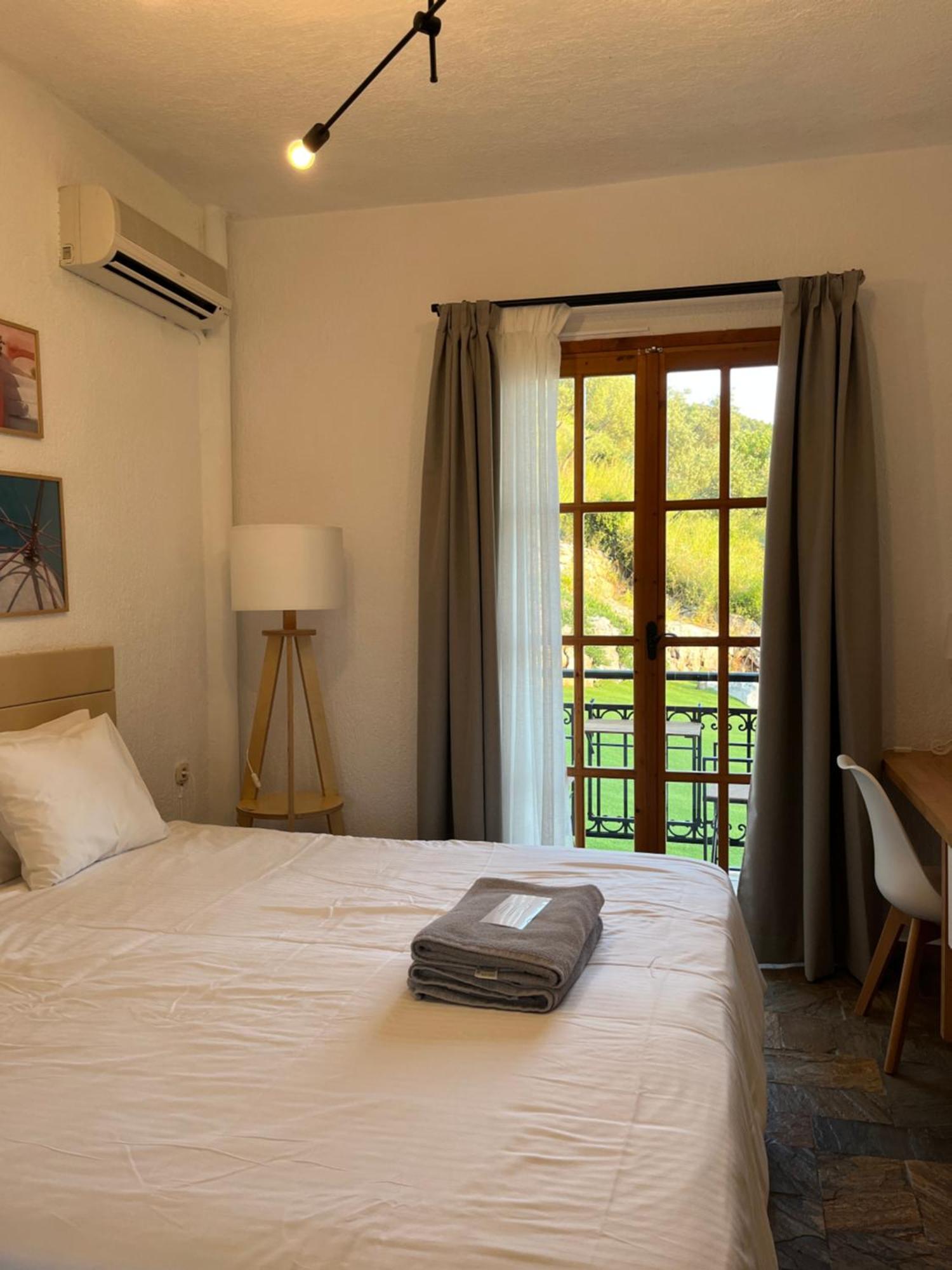 Panormos Beach Hotel Skopelos מראה חיצוני תמונה
