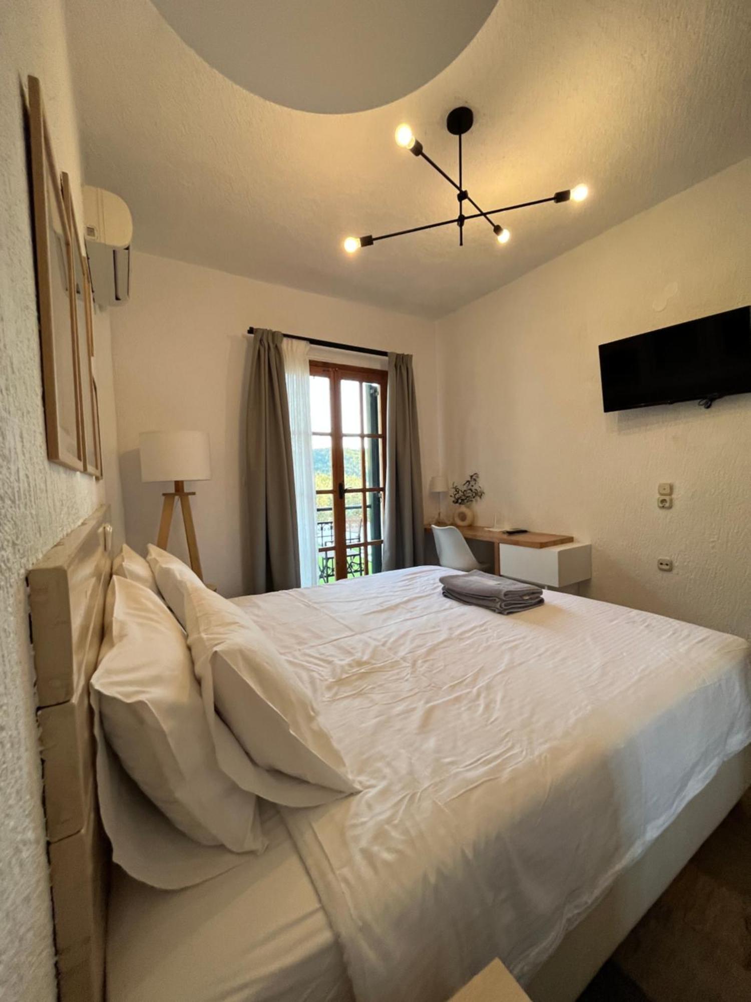 Panormos Beach Hotel Skopelos מראה חיצוני תמונה